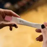 Πώς να Αυξήσεις τις Πιθανότητές σας για Εγκυμοσύνη: Ένας Ολοκληρωμένος Οδηγός για την Παρακολούθηση της Ωορρηξίας